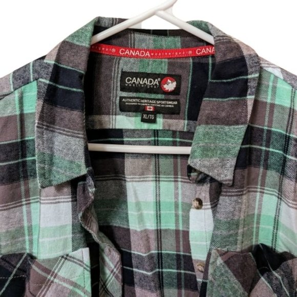 Canada Weathergear, Women's Button-Down, 2 Pockets, Plaid, Green/Black, Size XL - Picture 3 of 8